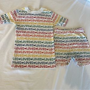 Hanna Andersson size 5 LOVED pj short set